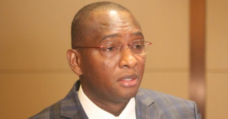 L’ancien DG des impôts Aboubacar Makhissa est « recherché actuellement » (CRIEF)