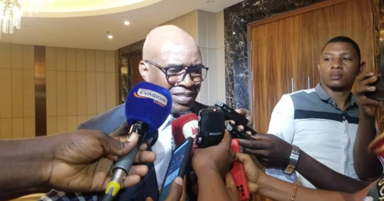 Réduction des partis politiques en Guinée : Fodé Oussou estime que « la question n&rsquo;a pas de sens »
