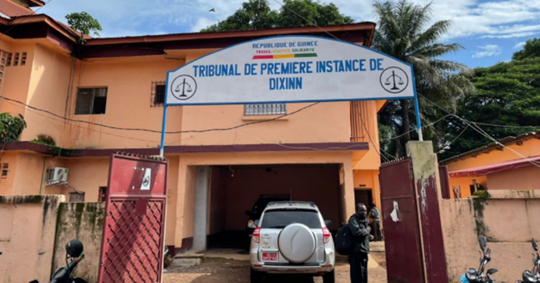 Manif du FNDC : neufs jeunes ont comparu devant devant le TPI de Dixinn