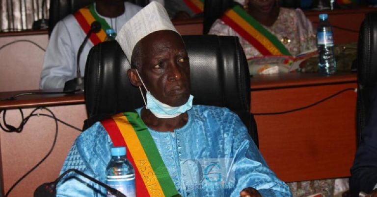 Sanctions de la CEDEAO contre la Guinée : « Ces sanctions tombent à un très mauvais moment pour notre pays », selon Baadiko Bah