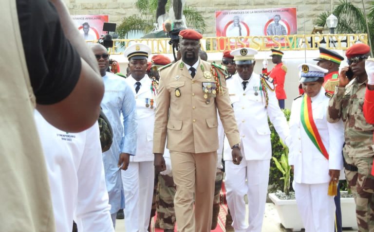 Célébration 02 octobre : colonel Doumbouya rend hommage aux compagnons de l&rsquo;indépendance
