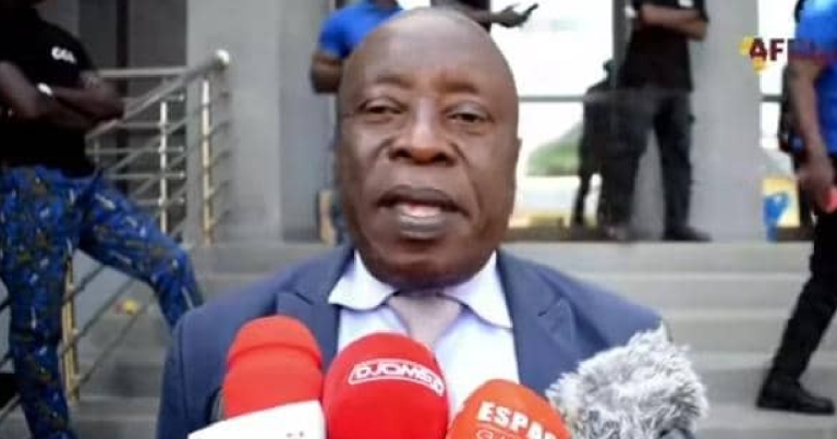 Procès du 28 sept : la demande de renvoi formulée par la défense de Toumba, rejetée par le président du tribunal qui ordonne la poursuite des débats