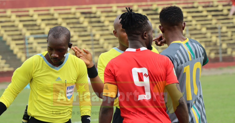 Classico aller (Guinée) : Horoya et AS Kaloum font jeu égal