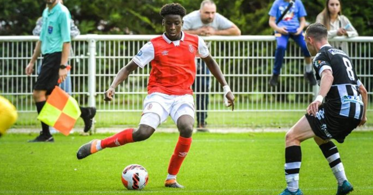 Stade Reims  : Ibrahima Diakité (Guinéen) signe en professionnel, mais envoyé en prêt…