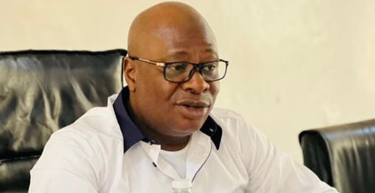 Organisation du tournoi Inter quartiers de football de Matoto : le district dit ses vérités au maire Mamadouba Tos Camara