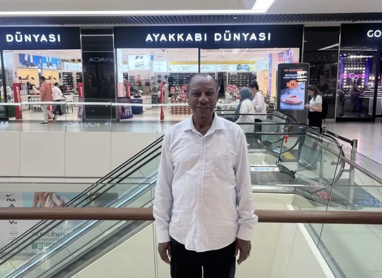 Turquie : donné “grabataire”, Alpha Condé dément les rumeurs en publiant de nouvelles photos