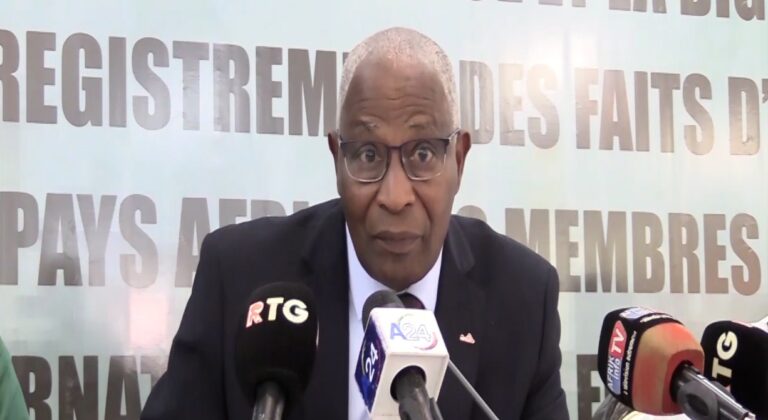 Guinée : ‘’Il fallait rompre avec le passé’’ (Bah Oury, Premier ministre)