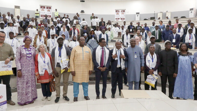 Météorologie de l’espace : sommet international des scientifiques à Conakry