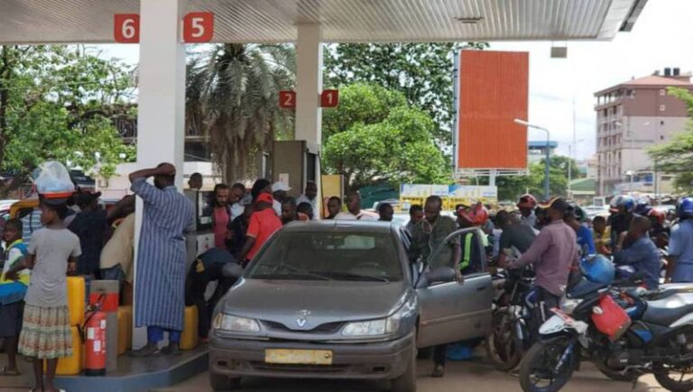 Crise d’essence en Guinée : le mea-culpa de la SONAP (Communiqué)
