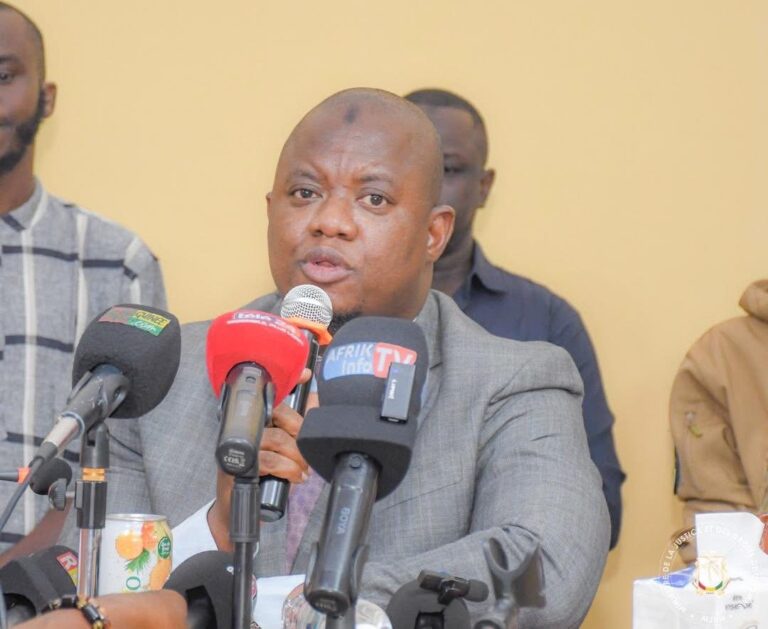 Affaire des 111 suspects interdits de quitter la Guinée : le Parquet spécial près la CRIEF dénonce une “liste non référencée” qui lui est attribuée